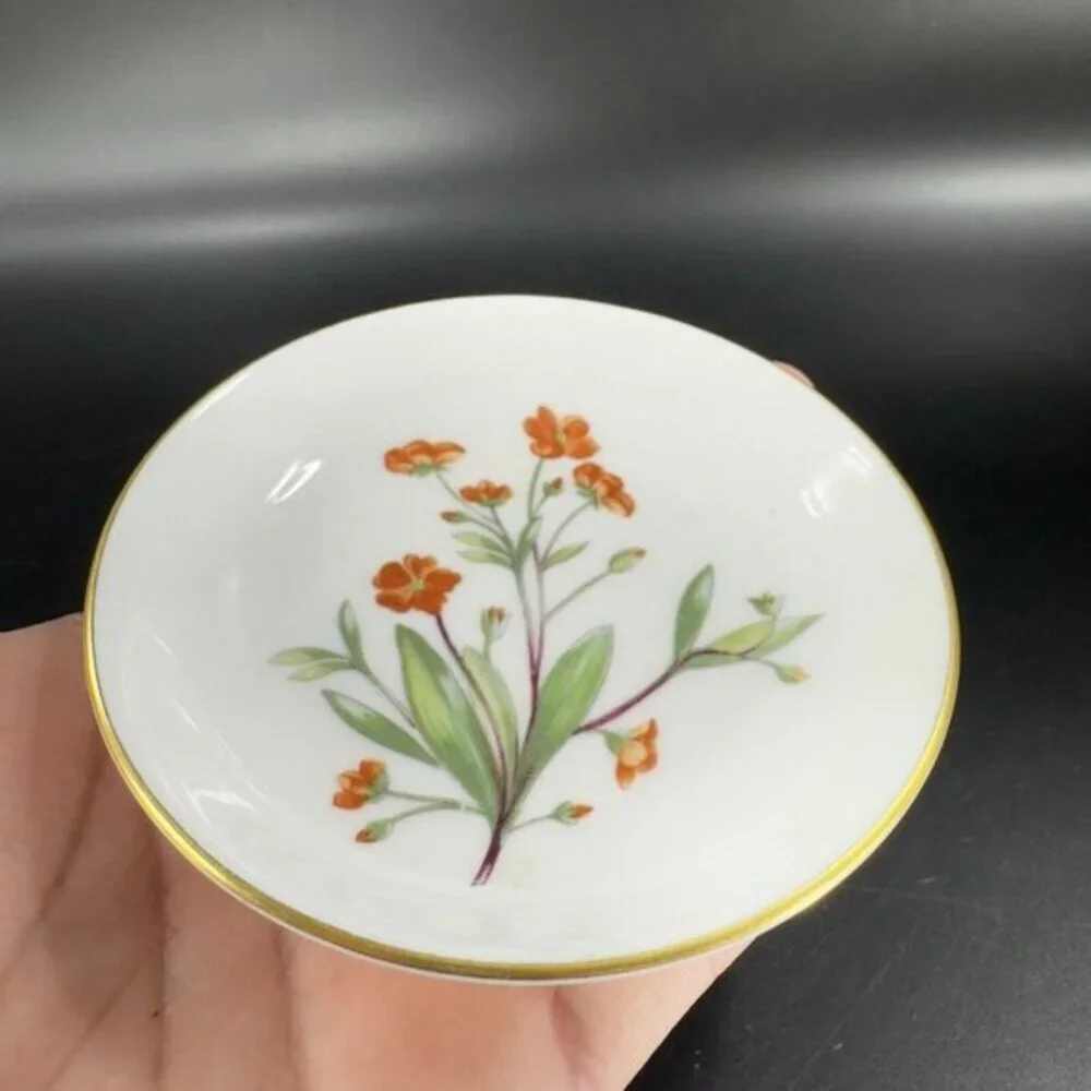 Minton Fine Bone China England Meadow‎ Round Dish Plate Porcelain Flowers